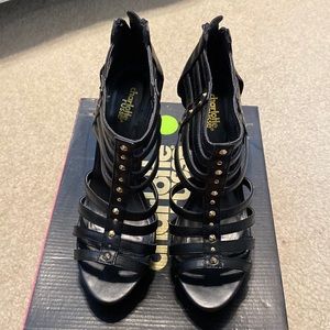 Charlotte Russe Womens black heels size 8